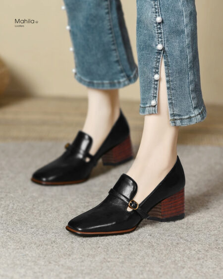 Mahila Loafer