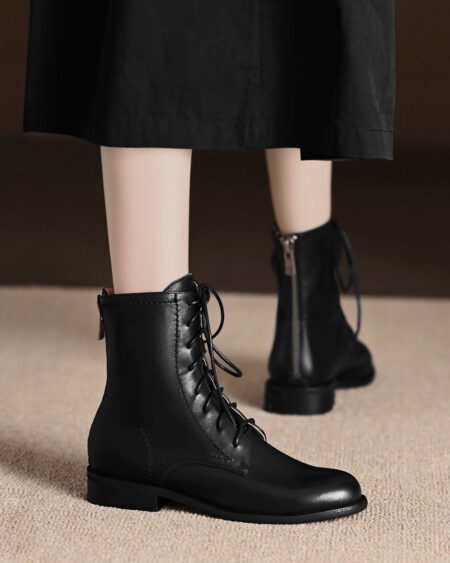 Rolisa Lace-up Boot