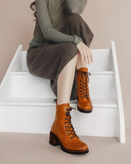 Bellzie Lace-Up Boots